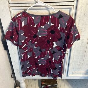 Beyondscrubs top